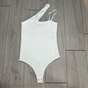 A&F • Asymmetrical Body Suit🤍